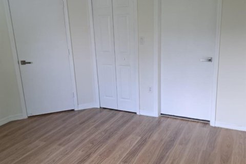 Снять в аренду кондоминиум в Хомстед, Флорида 3 комнаты, 75.72м2, № 2240264 - фото 11