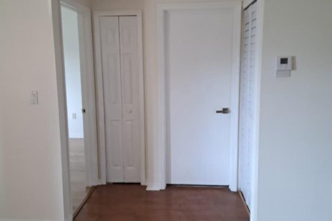 Снять в аренду кондоминиум в Хомстед, Флорида 3 комнаты, 75.72м2, № 2240264 - фото 4