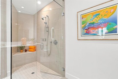 Condo in Sarasota, Florida, 2 bedrooms  № 2355127 - photo 30