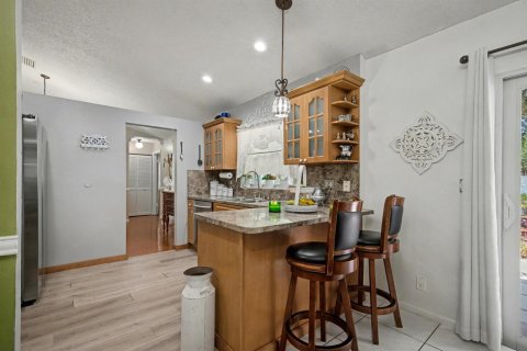 House in North Lauderdale, Florida 3 bedrooms, 166.48 sq.m. № 2083736 - photo 14