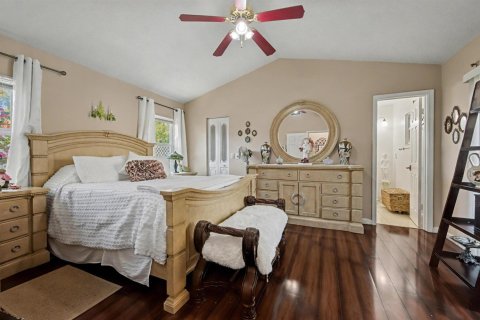 House in North Lauderdale, Florida 3 bedrooms, 166.48 sq.m. № 2083736 - photo 19