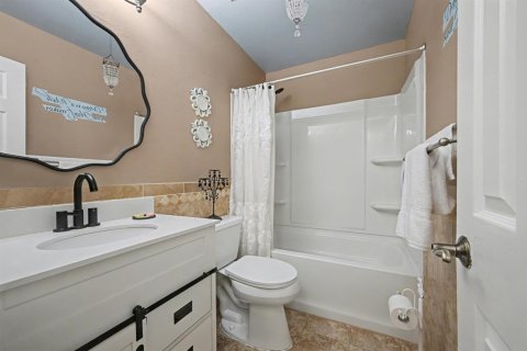 House in North Lauderdale, Florida 3 bedrooms, 166.48 sq.m. № 2083736 - photo 17