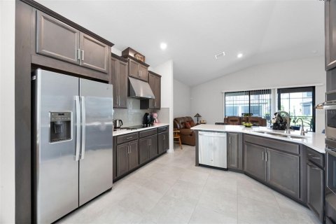 Купить виллу или дом в Киссимми, Флорида 8 комнат, 190.45м2, № 2095870 - фото 15