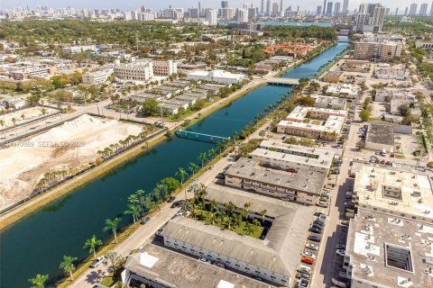 Condominio en venta en North Miami Beach, Florida, 2 dormitorios, 100.06 m2 № 2031481 - foto 26