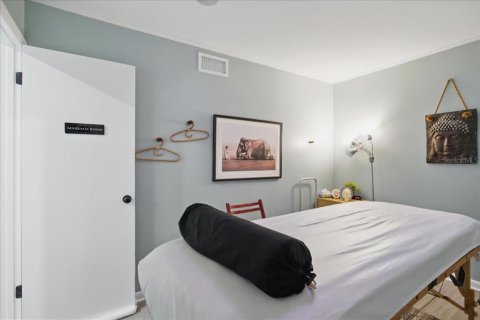 Immobilier commercial à vendre à Tampa, Floride: 80.27 m2 № 1679435 - photo 27