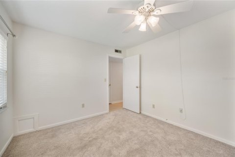 Condo in Lakeland, Florida, 2 bedrooms  № 2195813 - photo 20