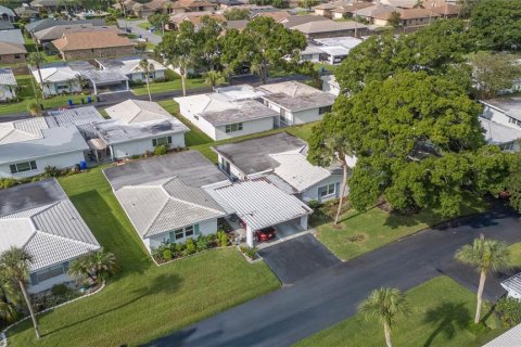 Condo in Lakeland, Florida, 2 bedrooms  № 2195813 - photo 27