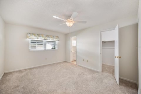 Condo in Lakeland, Florida, 2 bedrooms  № 2195813 - photo 14