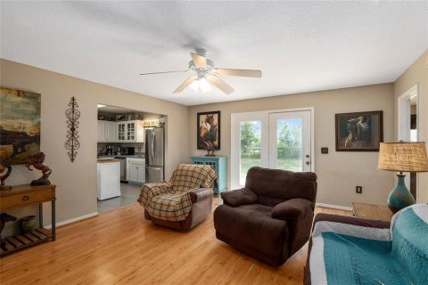 Casa en venta en Dunnellon, Florida, 6 dormitorios, 298.03 m2 № 1919034 - foto 17