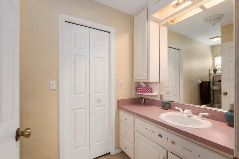 Villa ou maison à vendre à Dunnellon, Floride: 6 chambres, 298.03 m2 № 1919034 - photo 20