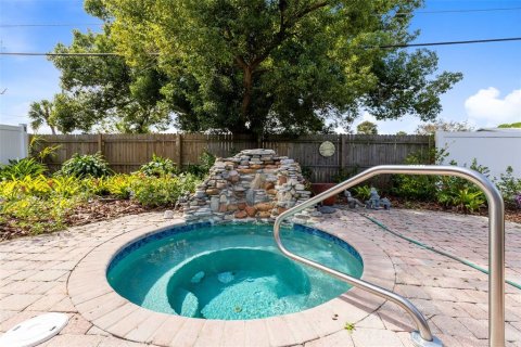 Villa ou maison à vendre à Orlando, Floride: 4 chambres, 185.06 m2 № 2399421 - photo 6