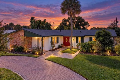 Villa ou maison à Orlando, Floride 4 chambres, 185.06 m2 № 2399421