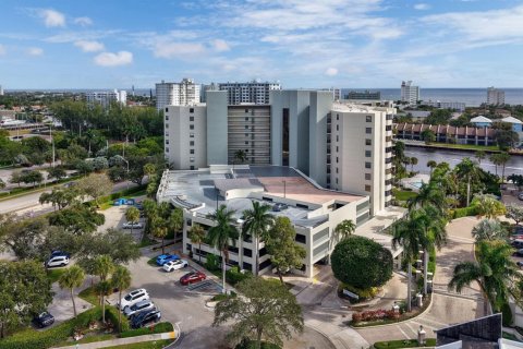 Condominio en venta en Pompano Beach, Florida, 1 dormitorio, 91.23 m2 № 2078248 - foto 27