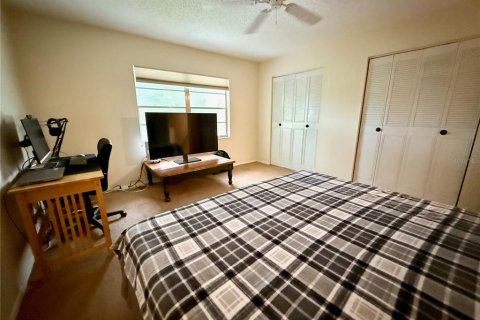 Снять в аренду кондоминиум в Сарасота, Флорида 5 комнат, 99.59м2, № 1906183 - фото 10