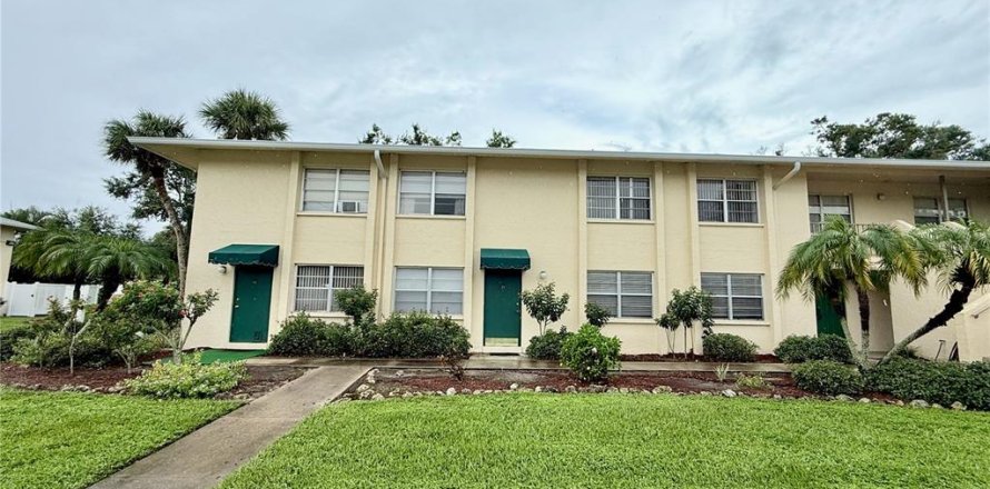 Condominio en Sarasota, Florida, 2 dormitorios № 1906183