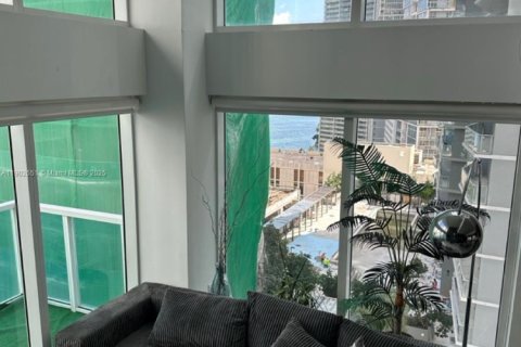 Снять в аренду кондоминиум в Майами, Флорида 2 спальни, 117.71м2, № 1953034 - фото 5