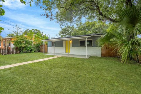 Villa ou maison à Tampa, Floride 2 chambres, 71.35 m2 № 2356266