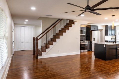 Casa en venta en Temple Terrace, Florida, 5 dormitorios, 240.34 m2 № 2119066 - foto 16