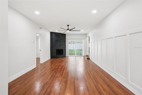 Casa en venta en Temple Terrace, Florida, 5 dormitorios, 240.34 m2 № 2119066 - foto 21