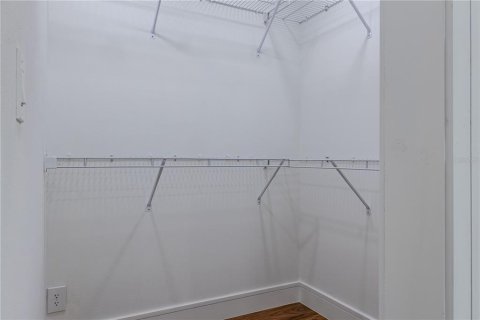 Casa en venta en Temple Terrace, Florida, 5 dormitorios, 240.34 m2 № 2119066 - foto 28