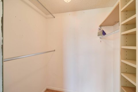 Condo in Palm Beach Gardens, Florida, 2 bedrooms  № 2260902 - photo 15
