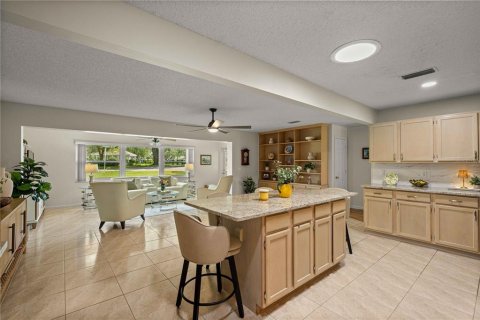 House in Ocala, Florida 2 bedrooms, 162.39 sq.m. № 2267032 - photo 17