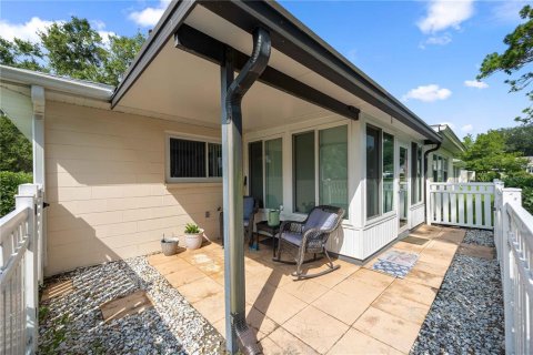 House in Ocala, Florida 2 bedrooms, 162.39 sq.m. № 2267032 - photo 5