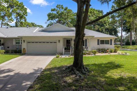Casa en Ocala, Florida 2 dormitorios, 162.39 m2 № 2267032