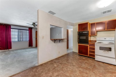 House in Daytona Beach, Florida 3 bedrooms, 92.9 sq.m. № 1725655 - photo 5