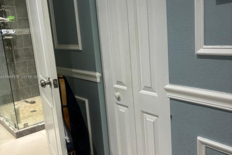 Купить таунхаус в Хайалиа Гарденс, Флорида 2 спальни, 110.37м2, № 2081118 - фото 24