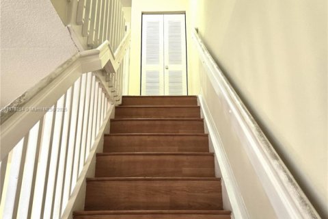 Adosado en alquiler en Miami, Florida, 2 dormitorios, 100.33 m2 № 1897997 - foto 10