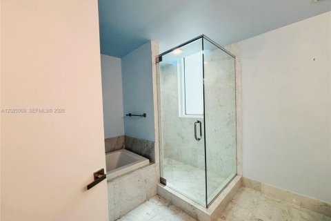 Снять в аренду кондоминиум в Майами, Флорида 2 спальни, 98.29м2, № 2077683 - фото 17