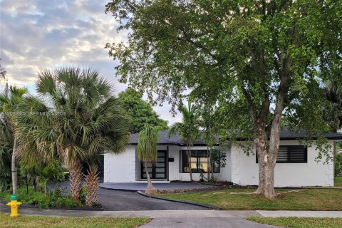 Casa en venta en Wilton Manors, Florida, 3 dormitorios, 199.83 m2 № 2078038 - foto 15