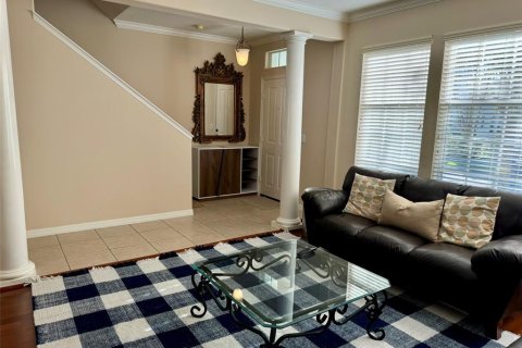 Touwnhouse à louer à Orlando, Floride: 3 chambres, 156.08 m2 № 2113496 - photo 5