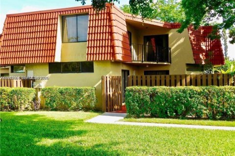 Townhouse in Boca Raton, Florida 2 bedrooms, 120.96 sq.m. № 2050763 - photo 17