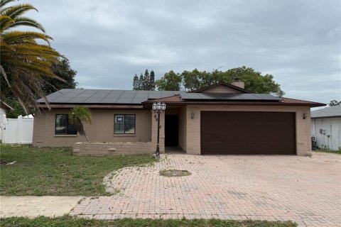 Villa ou maison à vendre à Port Richey, Floride: 3 chambres, 135.08 m2 № 2097033 - photo 2