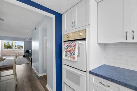 Copropriété à vendre à South Pasadena, Floride: 2 chambres, 99.87 m2 № 2099563 - photo 12