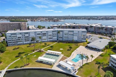 Copropriété à vendre à South Pasadena, Floride: 2 chambres, 99.87 m2 № 2099563 - photo 21