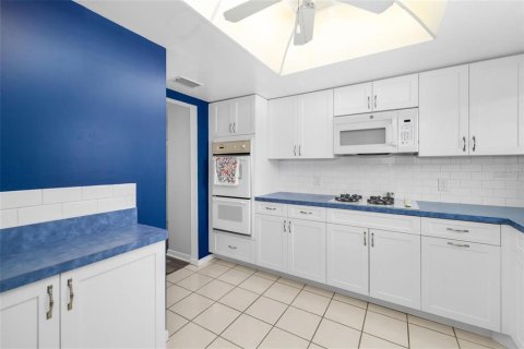 Copropriété à vendre à South Pasadena, Floride: 2 chambres, 99.87 m2 № 2099563 - photo 8