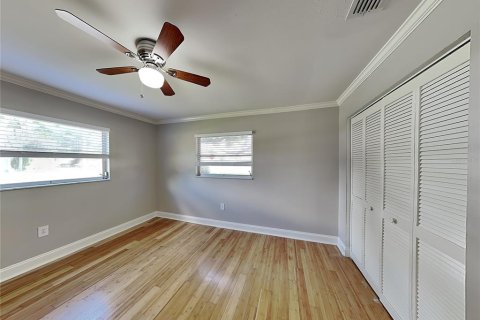 House in Sarasota, Florida 2 bedrooms, 94.57 sq.m. № 1910951 - photo 10