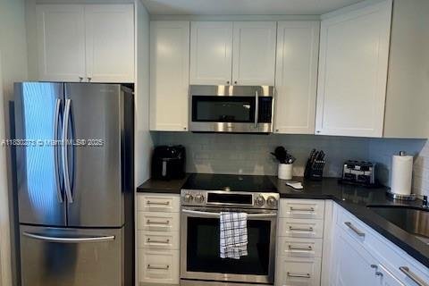 Снять в аренду кондоминиум в Лодердейл-бай-те-Си, Флорида 2 спальни, 92.9м2, № 1943194 - фото 4