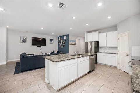 House in Ocala, Florida 4 bedrooms, 190.73 sq.m. № 2110682 - photo 22