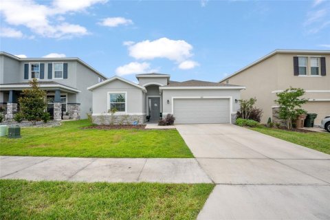 House in Ocala, Florida 4 bedrooms, 190.73 sq.m. № 2110682 - photo 5