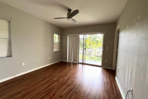 Touwnhouse à louer à Lake Worth, Floride: 3 chambres, 143.07 m2 № 2413214 - photo 18
