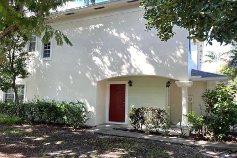 Touwnhouse à louer à Lake Worth, Floride: 3 chambres, 143.07 m2 № 2413214 - photo 2