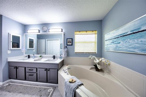 Villa ou maison à vendre à San Antonio, Floride: 3 chambres, 152.92 m2 № 2296288 - photo 17