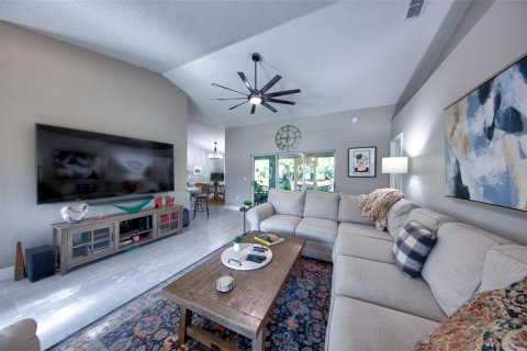 Villa ou maison à vendre à San Antonio, Floride: 3 chambres, 152.92 m2 № 2296288 - photo 9