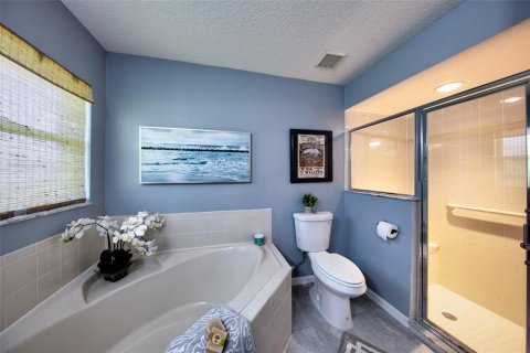 Villa ou maison à vendre à San Antonio, Floride: 3 chambres, 152.92 m2 № 2296288 - photo 18