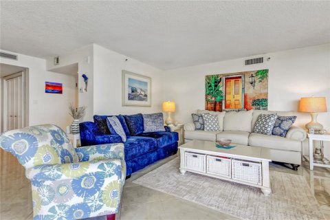 Condominio en alquiler en Clearwater, Florida, 2 dormitorios, 124.95 m2 № 1626039 - foto 9