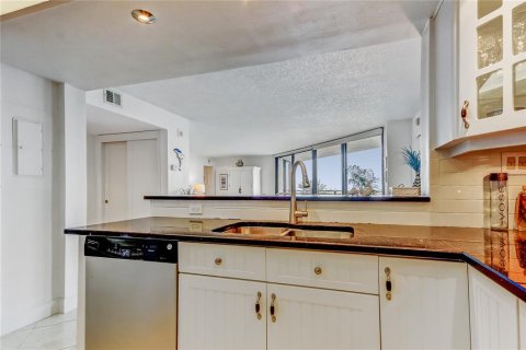 Condominio en alquiler en Clearwater, Florida, 2 dormitorios, 124.95 m2 № 1626039 - foto 16